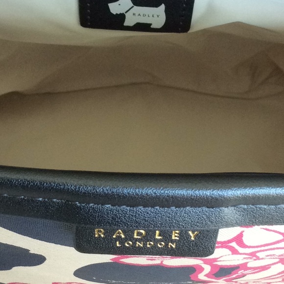 Radley London Handbag Tote                    NWT - Picture 7 of 8